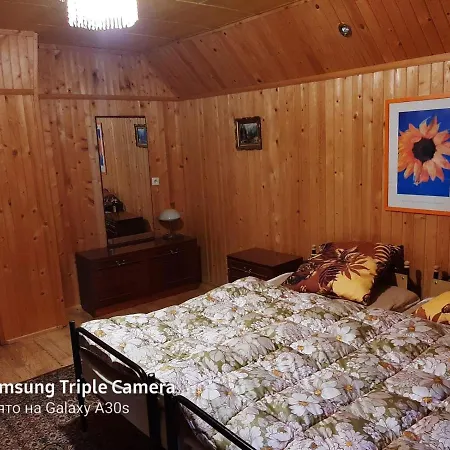 Гостевой дом усадьба в горах кристиан *